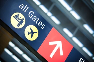 All Gates skilt i lufthavnen